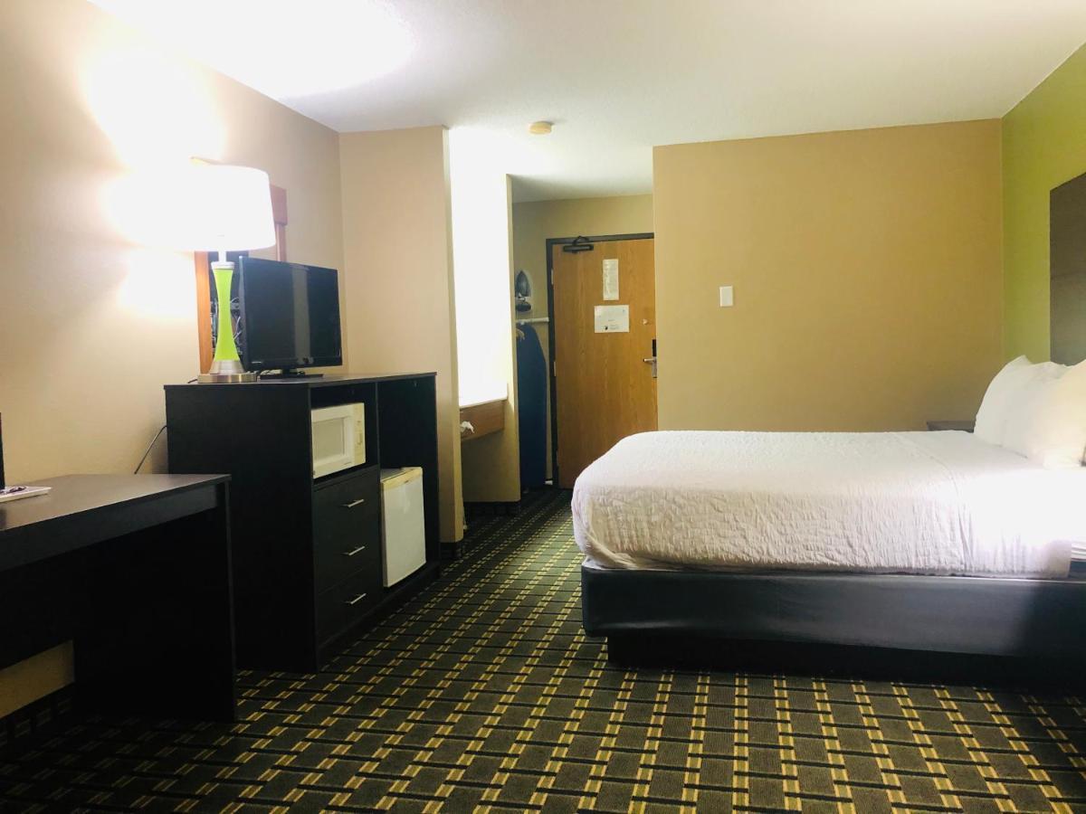 Americinn By Wyndham Columbus Wisconsin Kültér fotó